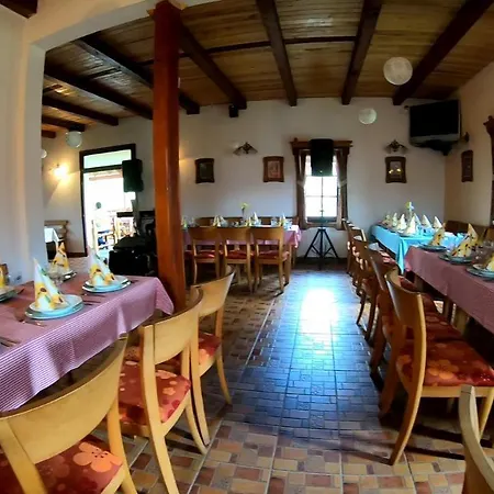 Etno Village Gostoljublje *